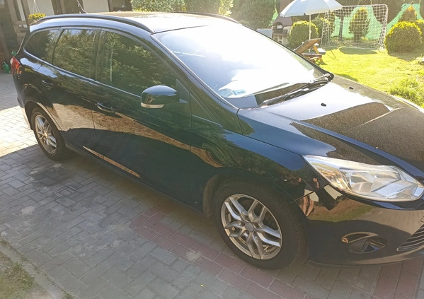 Ford Focus cena 16500 przebieg: 377571, rok produkcji 2011 z Wieruszów małe 121